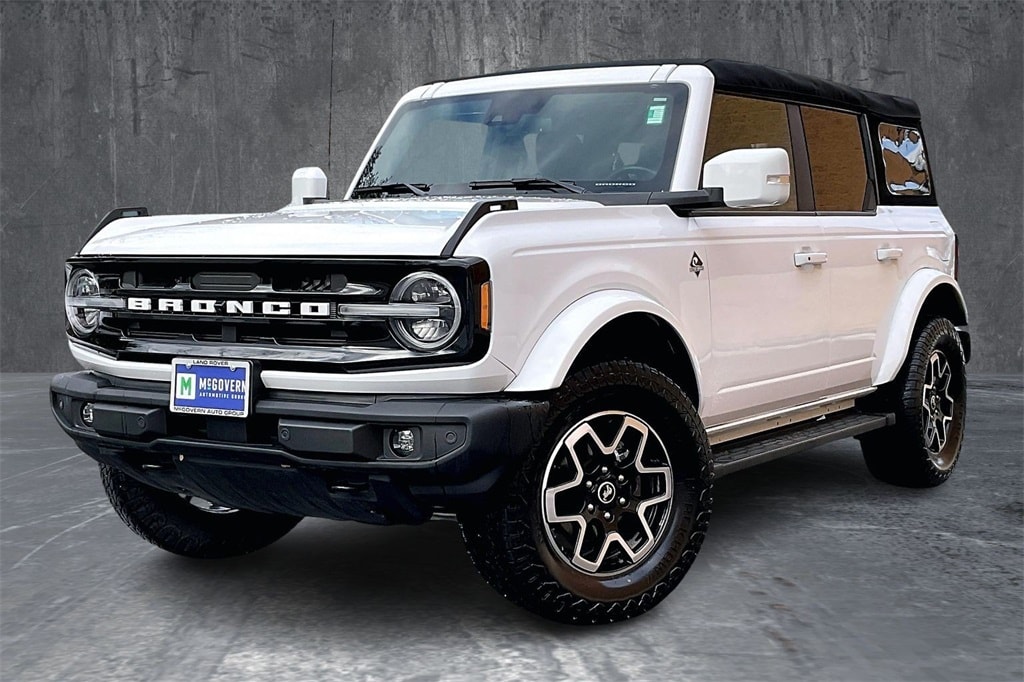 2023 Ford Bronco 4-Door Outer Banks