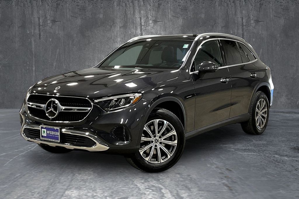 2025 Mercedes-Benz GLC