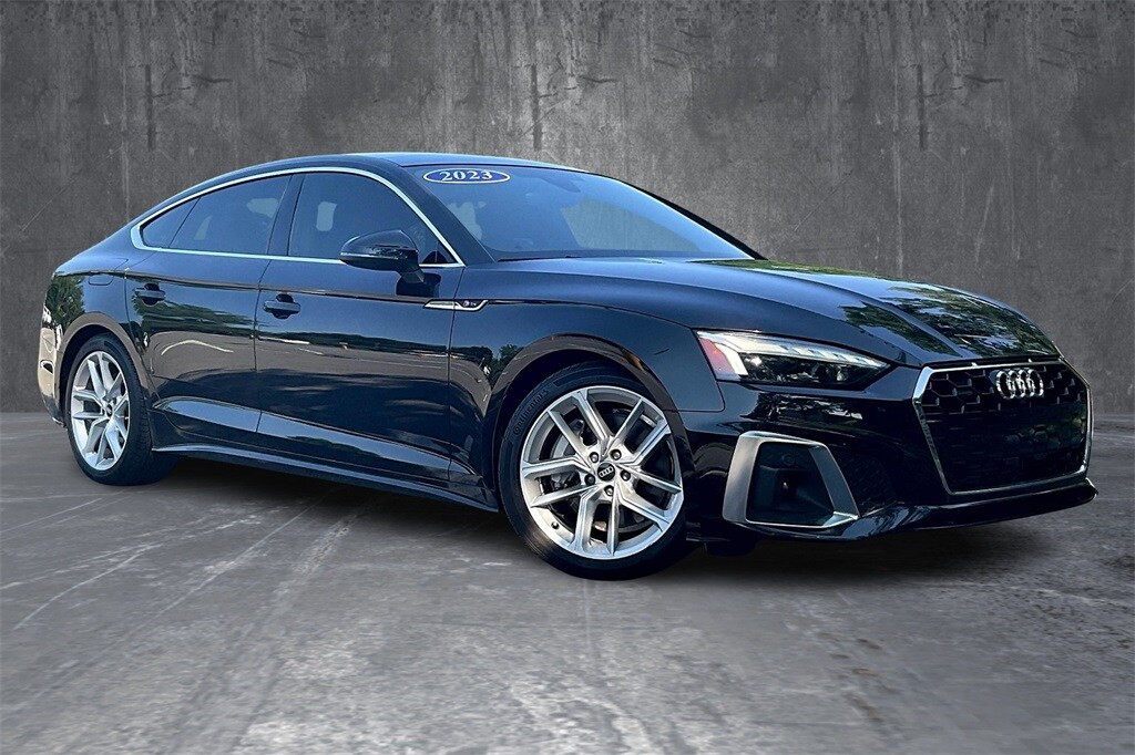 2023 Audi A5 45 S line Premium Plus photo 3