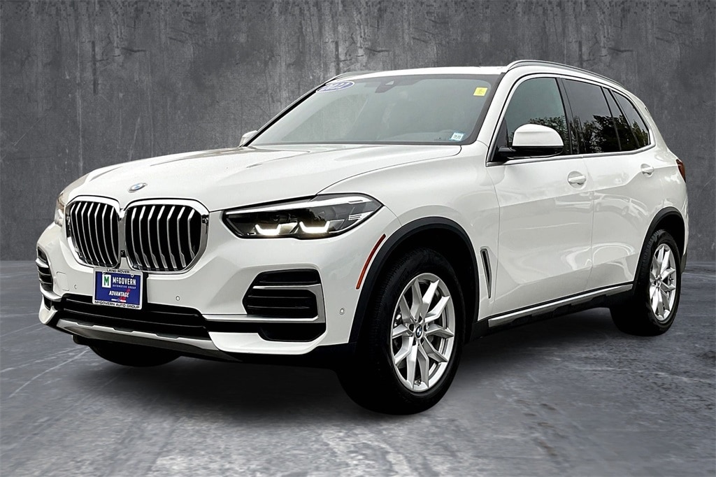 2022 BMW X5 40i's photo