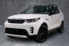 2026 Land Rover Discovery Dynamic SE SUV