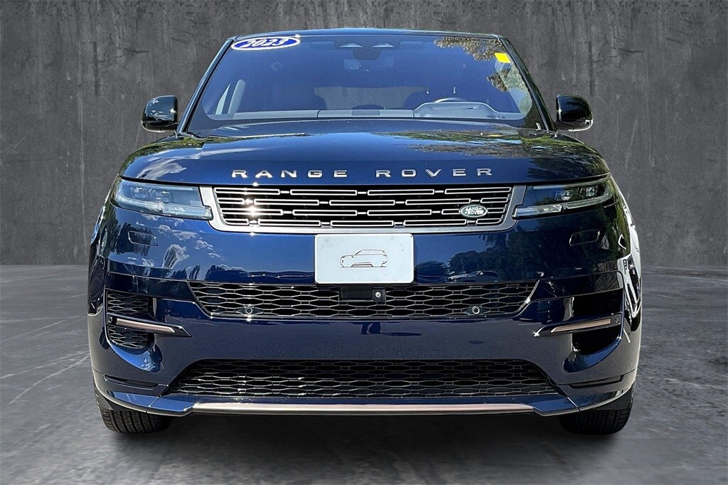 2023 Land Rover Range Rover Sport SE photo 2