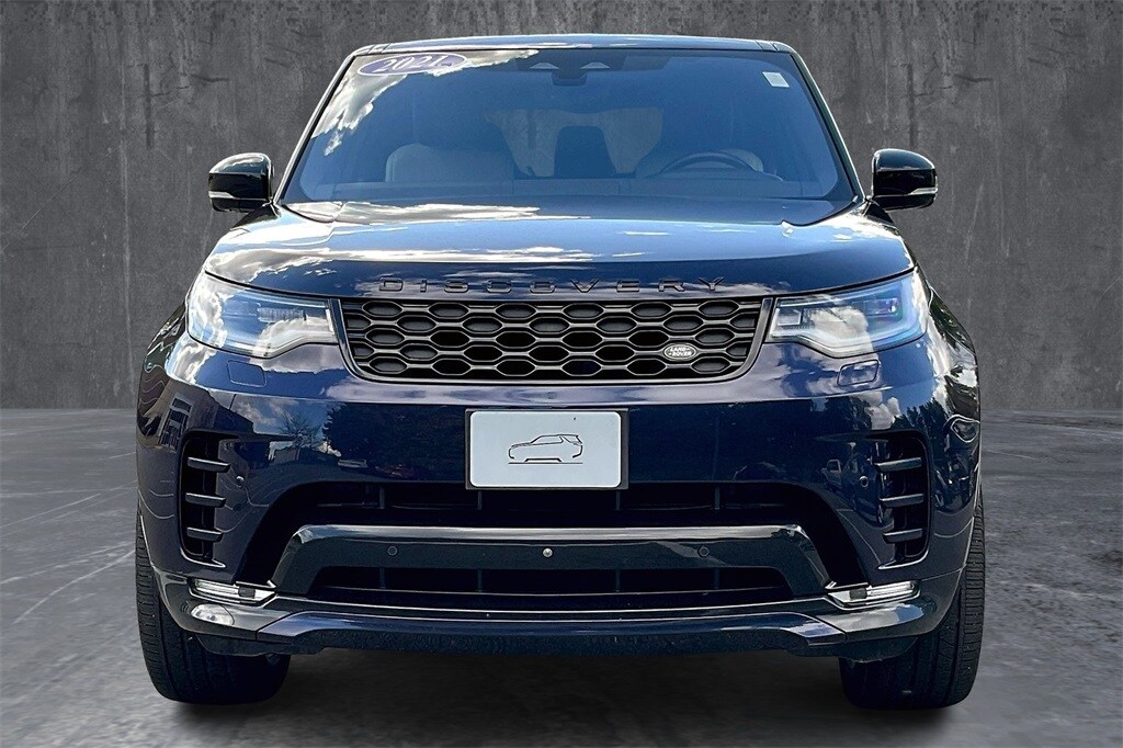 2021 Land Rover Discovery HSE R-Dynamic photo 2