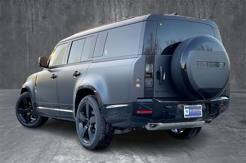 New 2026 Land Rover Defender 130 X-Dynamic SE SUV