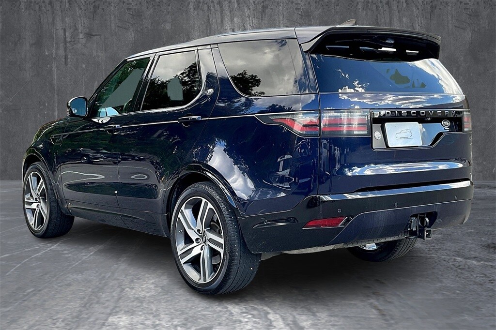 2021 Land Rover Discovery HSE R-Dynamic photo 4