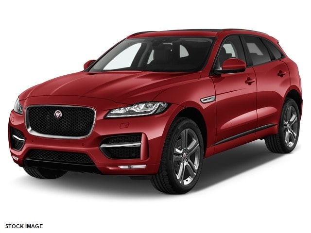 2017 Jaguar F-Pace R-Sport's photo