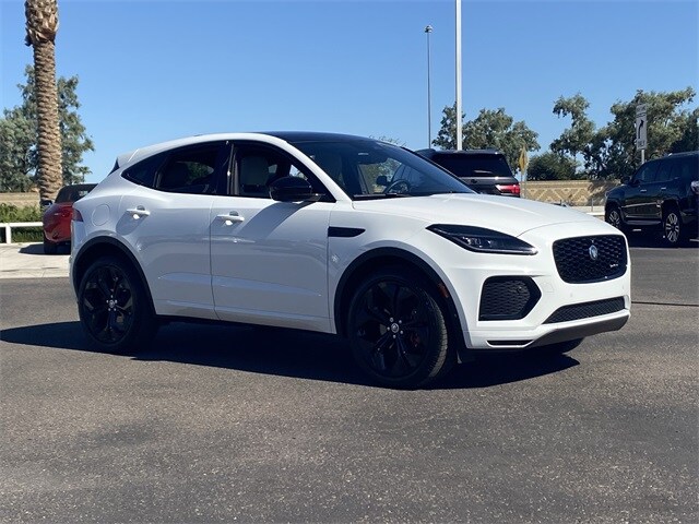2024 Jaguar E-PACE P250 R-Dynamic SE photo 4