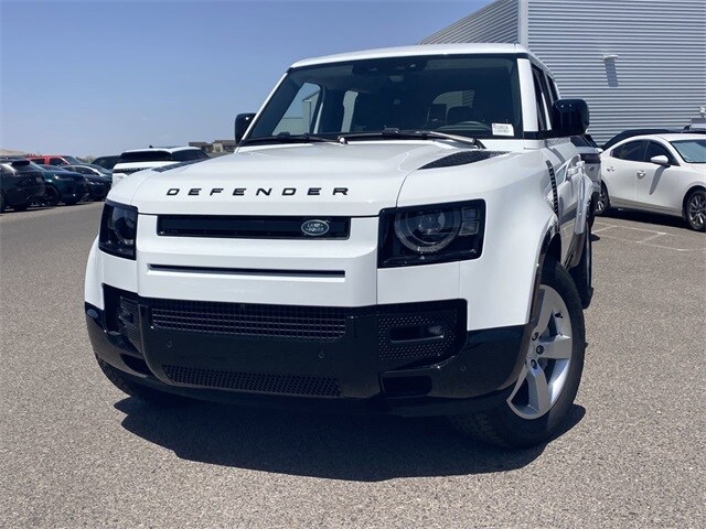 2024 Land Rover Defender 110 X-Dynamic SE photo 3