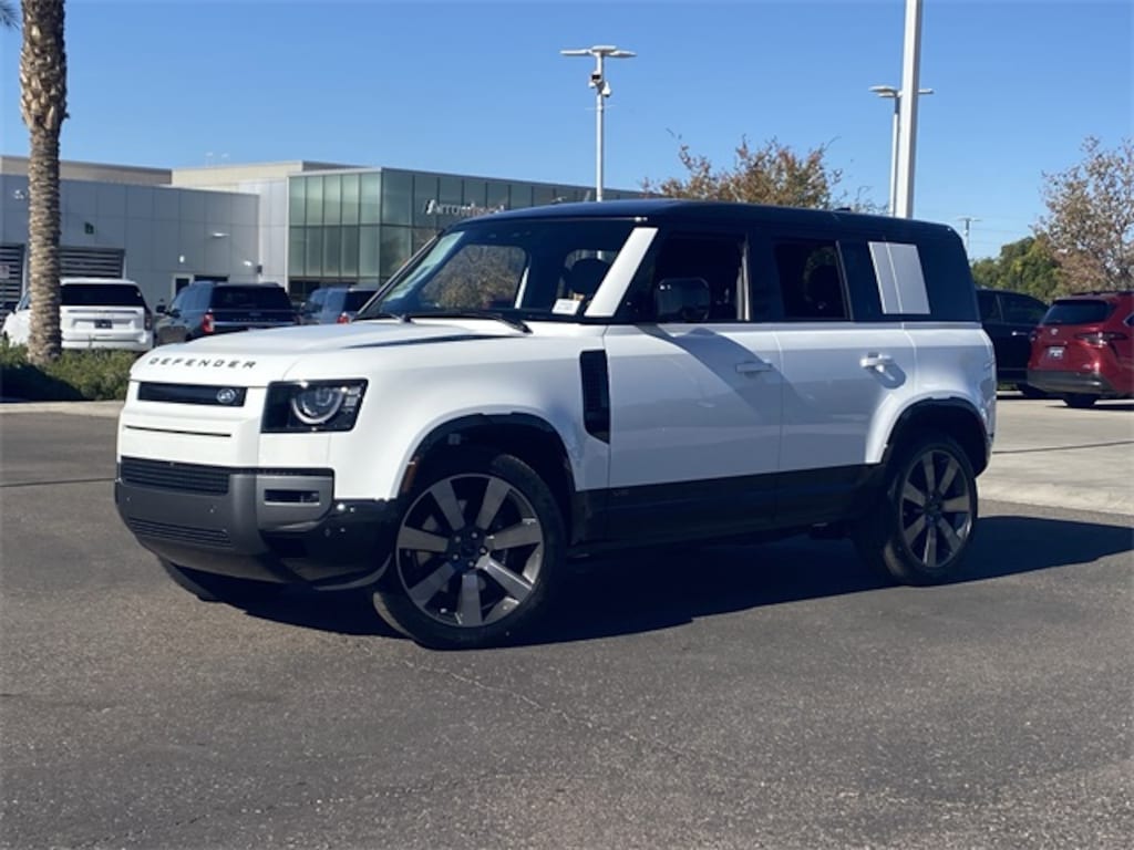 New 2026 Land Rover Defender 110 XV8 525PS SUV