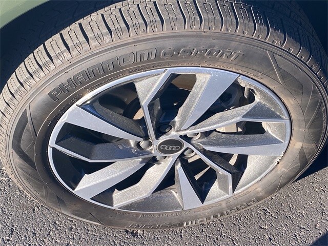 2023 Audi Q5 45 S line Premium photo 3