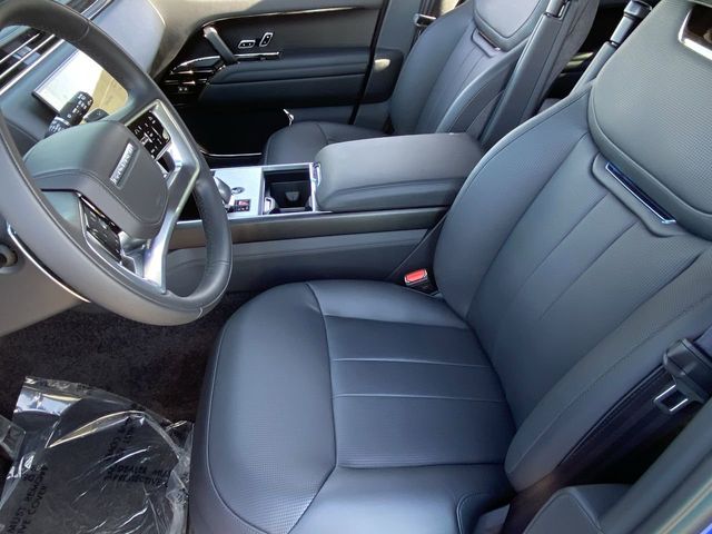 2025 Land Rover Range Rover SV - Photo 6