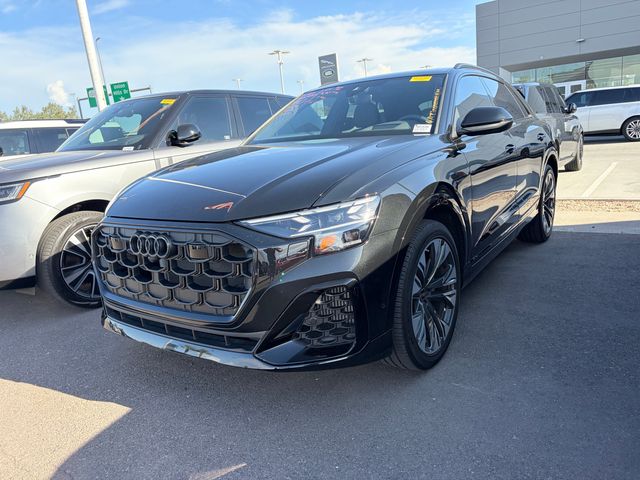 2025 Audi Q8