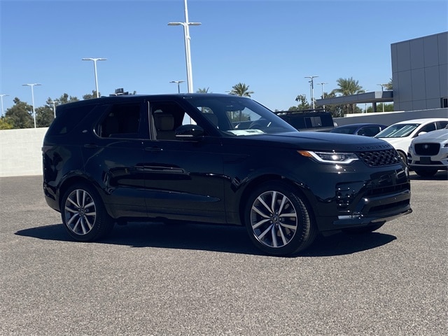 2025 Land Rover Discovery SE photo 4