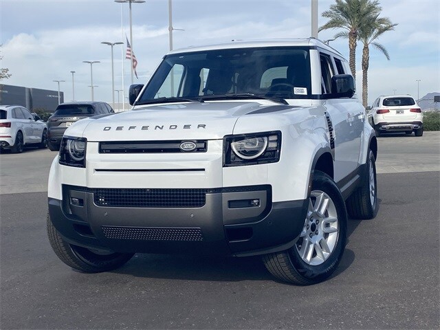 2026 Land Rover Defender 110 S photo 3