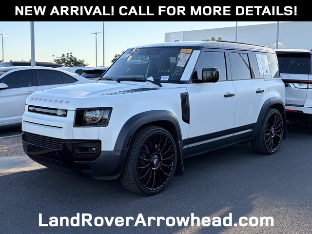 2023 Land Rover Defender SE