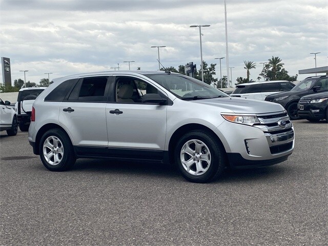 2013 Ford Edge SE photo 4