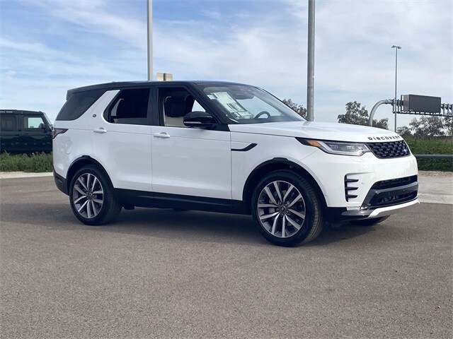 2025 Land Rover Discovery SE photo 4