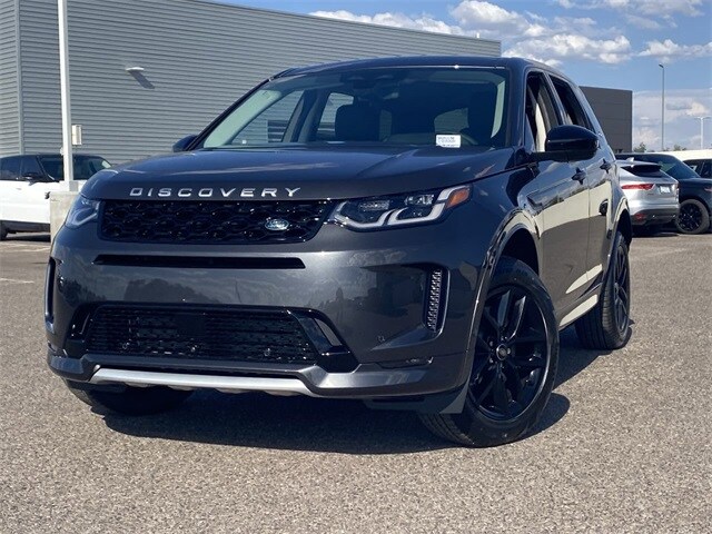 2025 Land Rover Discovery Sport S photo 2