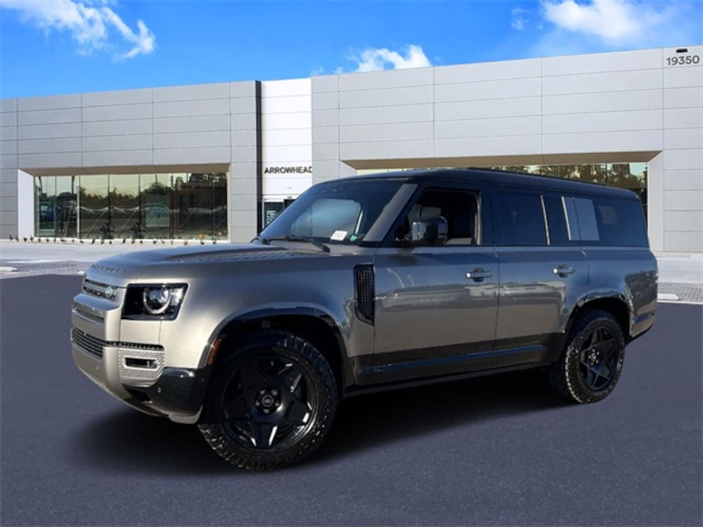 New 2025 Land Rover Defender 130 X-Dynamic SE SUV