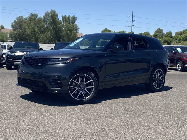 2026 Land Rover Range Rover Velar SE photo 2