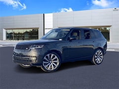 2025 Land Rover Range Rover SE SUV