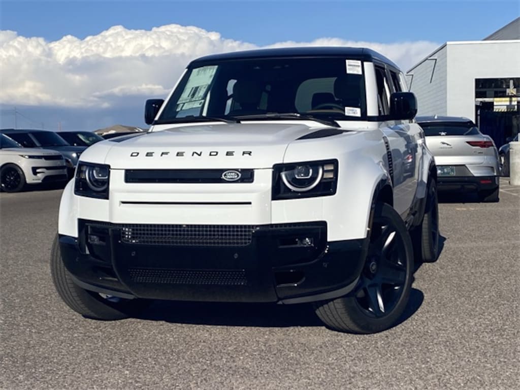 New 2026 Land Rover Defender 110 XV8 525PS SUV