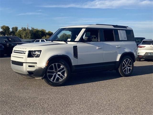2021 Land Rover Defender SE