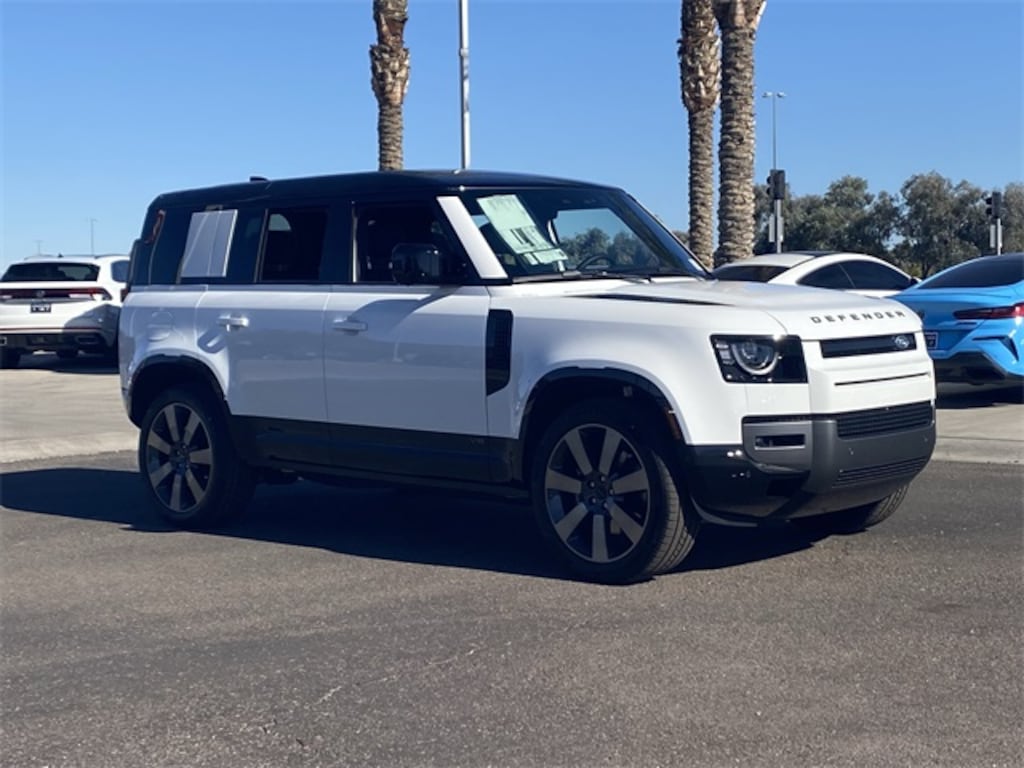 New 2026 Land Rover Defender 110 XV8 525PS SUV