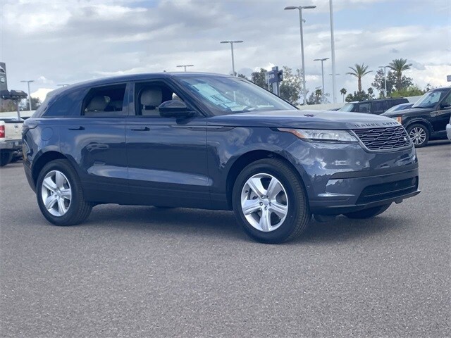 2026 Land Rover Range Rover Velar S photo 4