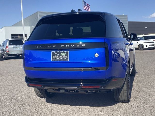 2025 Land Rover Range Rover SV - Photo 18