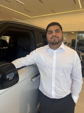 Staff member Leonel De Los Rios Medina from ID_4a8d8dd6d7ee