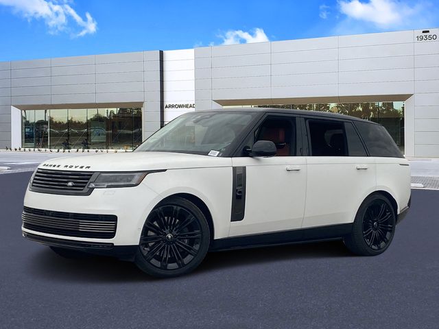 2025 Land Rover Range Rover SV