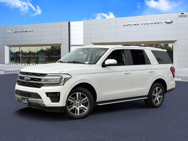 2023 Ford Expedition XLT's photo