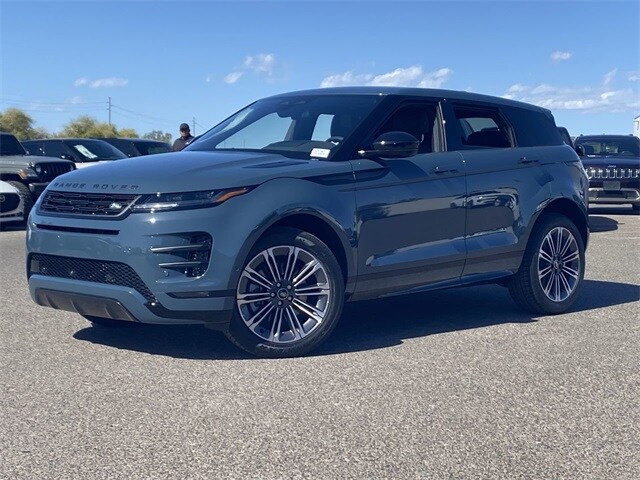 2026 Land Rover Range Rover Evoque Dynamic SE photo 2