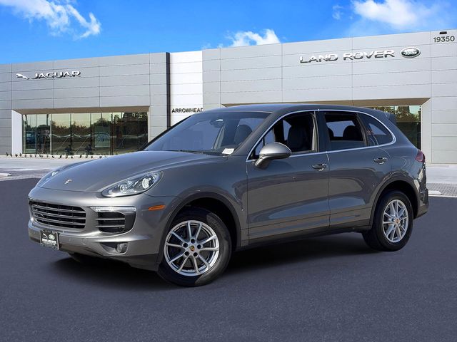 2018 Porsche Cayenne Platinum Edition's photo