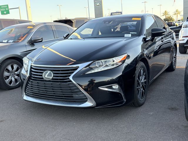 2016 Lexus ES 350 350's photo