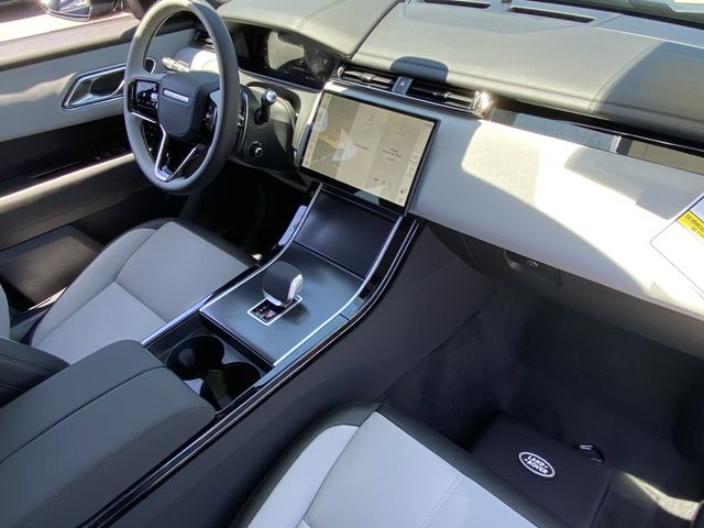 2026 Land Rover Range Rover Velar Dynamic SE - Photo 11