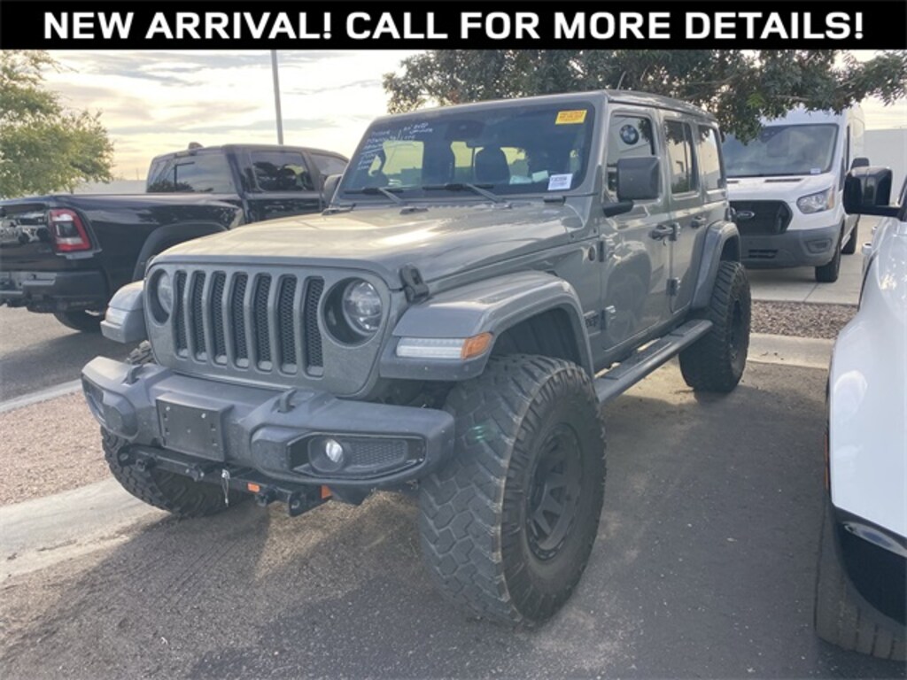 Used 2020 Jeep Wrangler Unlimited Sahara SUV