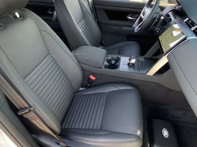 2025 Land Rover Discovery Sport S - Photo 11