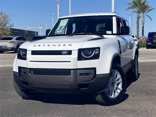 2026 Land Rover Defender 110 S photo 3