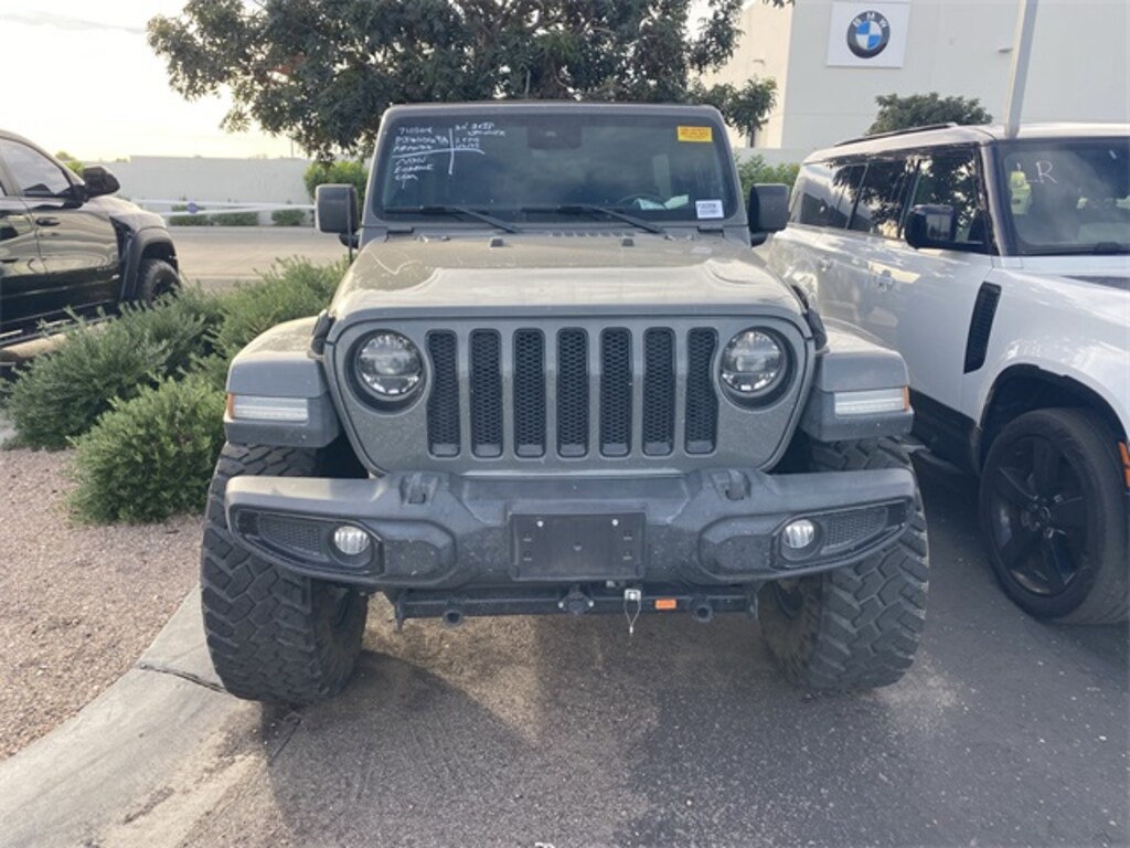 Used 2020 Jeep Wrangler Unlimited Sahara SUV