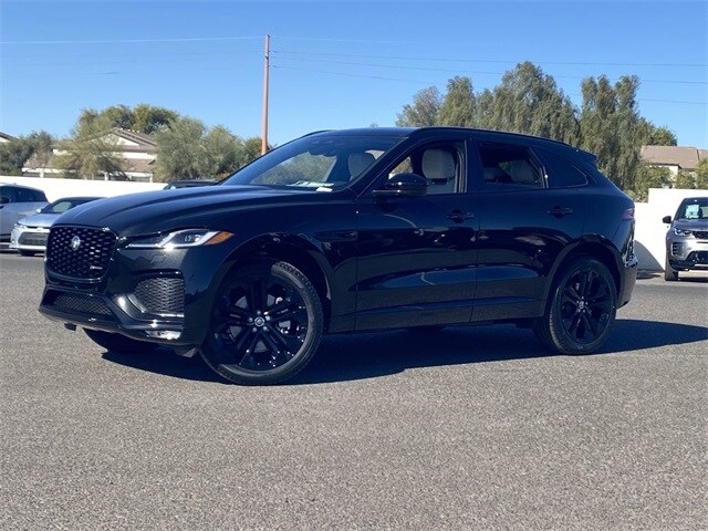 2025 Jaguar F-PACE P250 R-Dynamic S photo 2