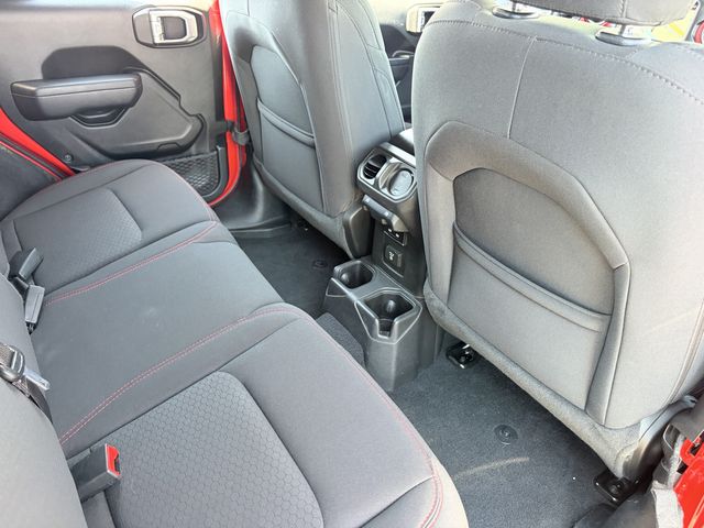 Photo 23