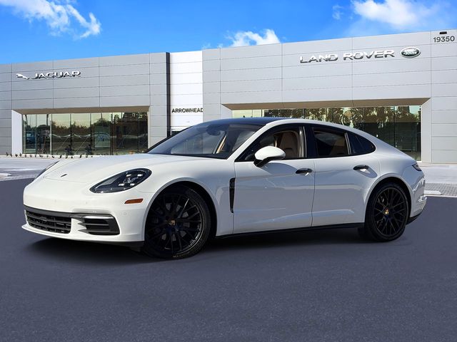 2018 Porsche Panamera