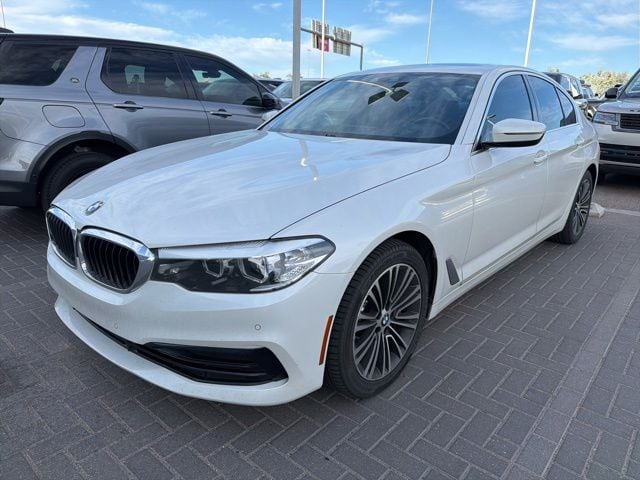 2020 BMW 5 Series 530i Sedan's photo