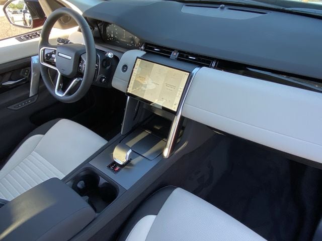 2025 Land Rover Discovery Sport S - Photo 11