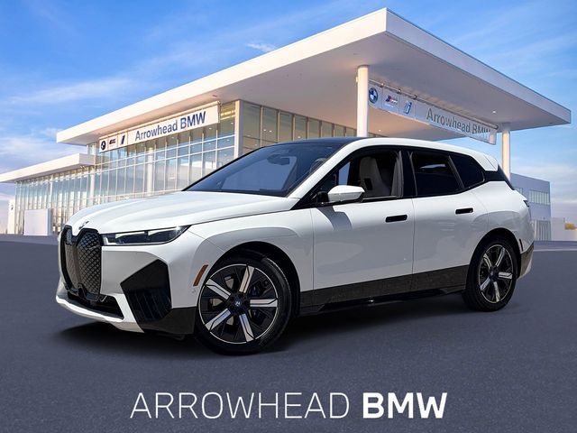2023 BMW iX xDrive50's photo