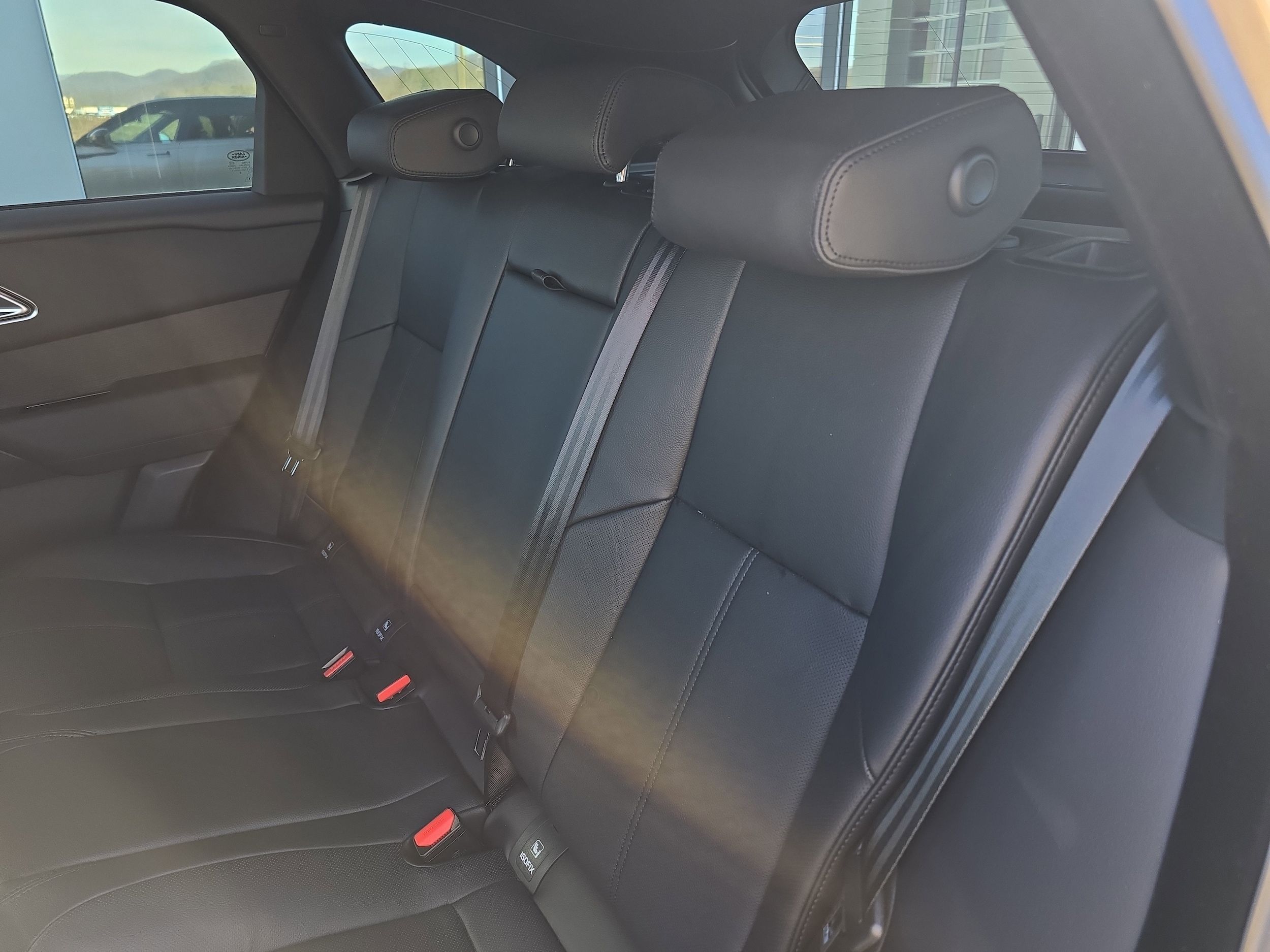 2026 Land Rover Range Rover Velar Dynamic SE - Photo 16
