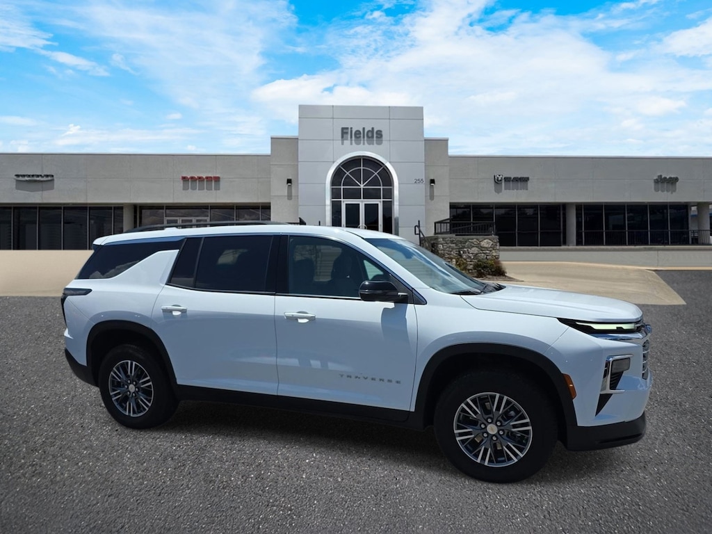 Used 2025 Chevrolet Traverse FWD LT w/1LT