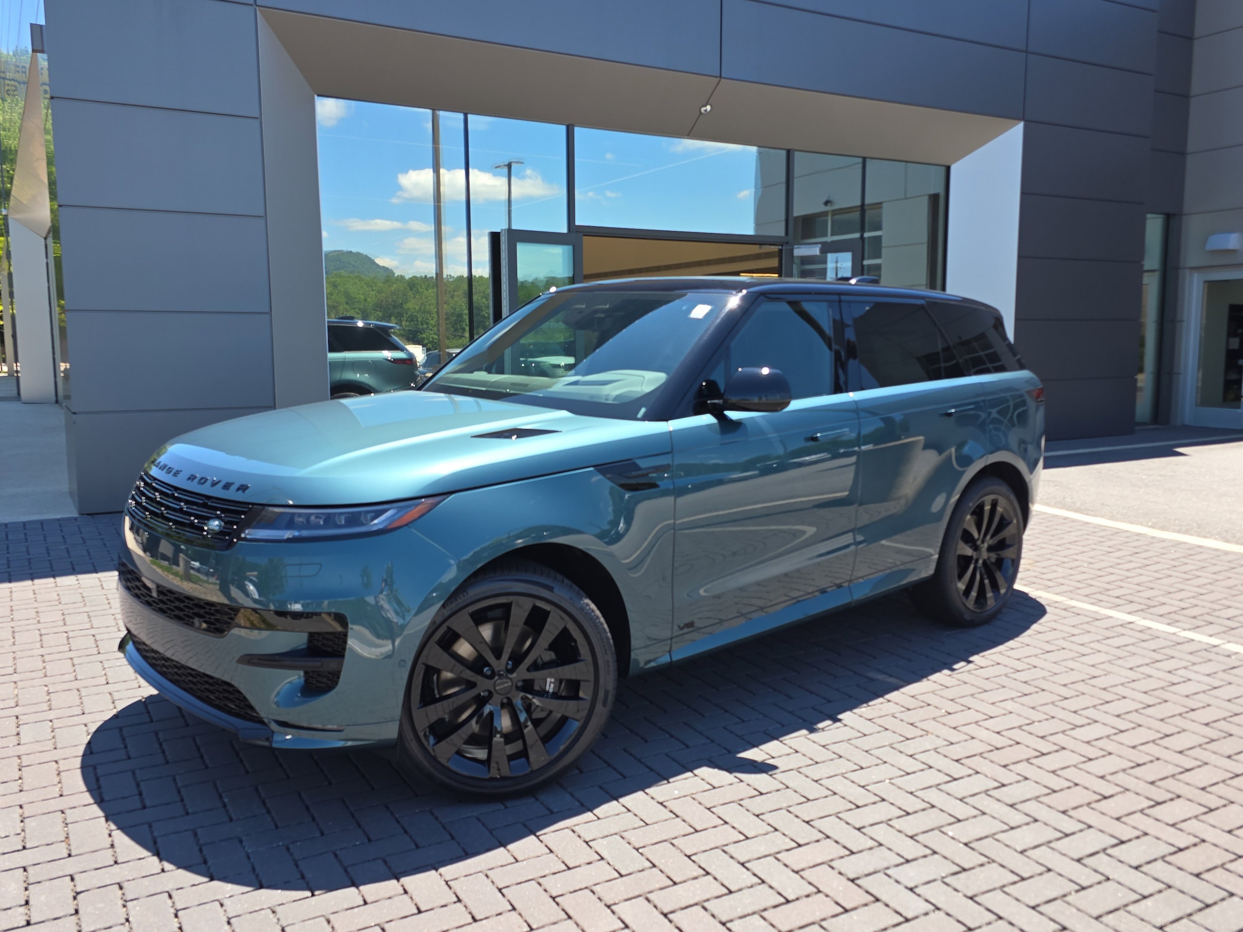 2026 Land Rover Range Rover Sport